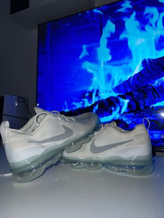 Nike Air Vapormax talla 43
