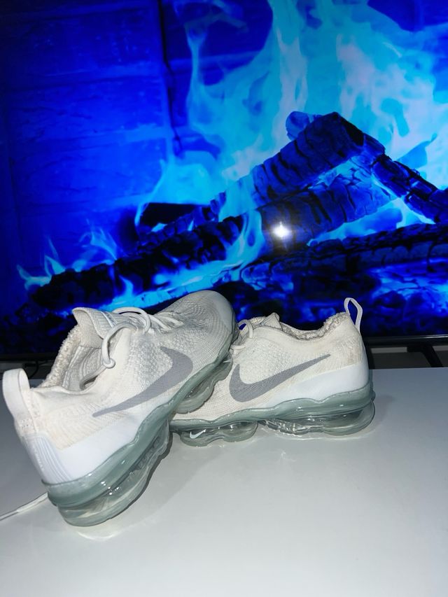Nike Air Vapormax talla 43