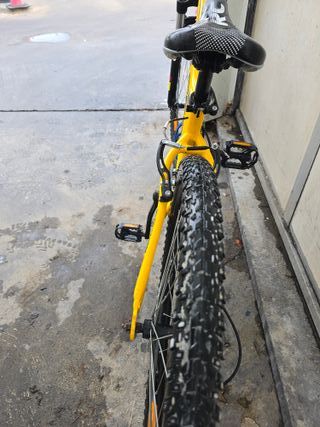 Bicicleta de adulto MTB 27.5 casi nueva