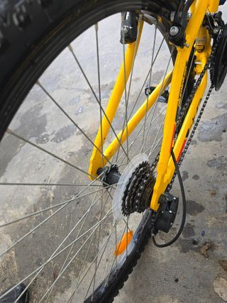 Bicicleta de adulto MTB 27.5 casi nueva