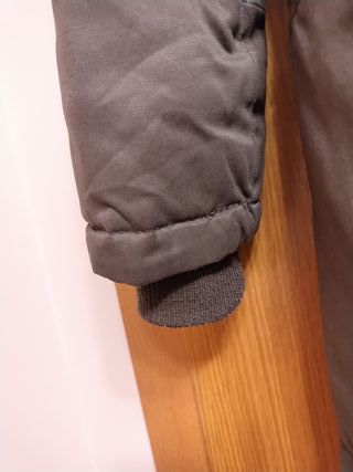 Parka Anorak verde Bershka Talla L cierre cremalle