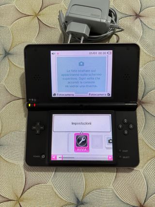 Nintendo DSi XL Nero