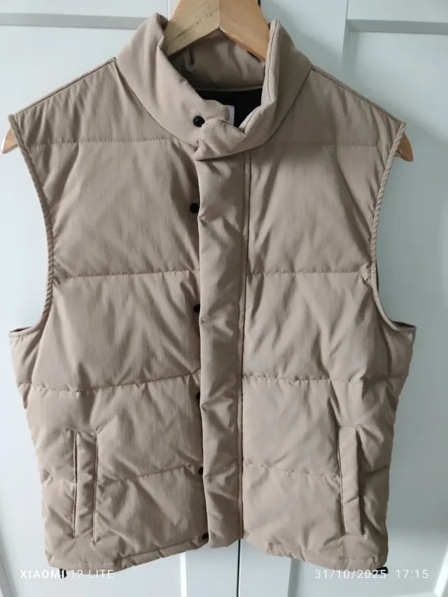 Chaleco acolchado beige