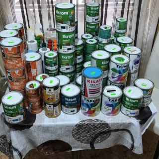 Lote esmaltes y tintes pintura Tkrom, WoodMark