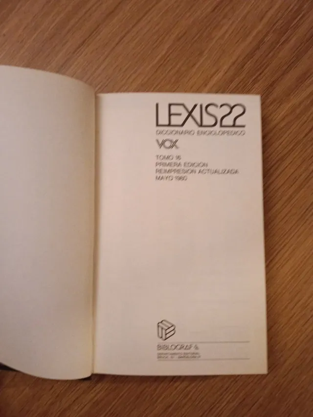 LEXIS22. VOX