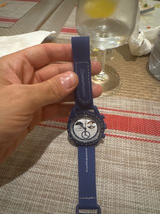Swatch Omega Snoopy Mission to the Moonphase