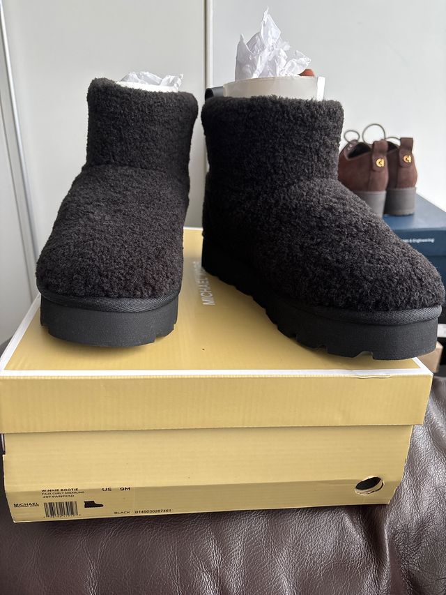 Botas Michael Kors Talla 9 US Nuevas