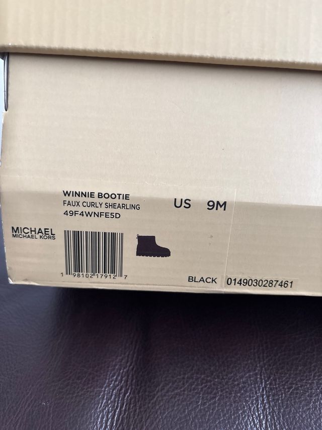 Botas Michael Kors Talla 9 US Nuevas