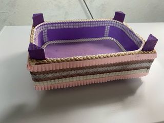 Cesta artesanal decorada