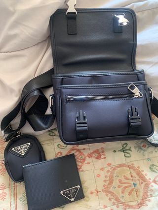 Bolso Prada Negro con Cartera y Billetera