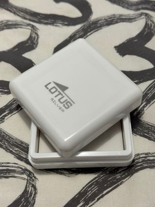 Pulsera Lotus Marrón y Dorada