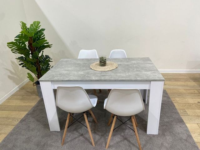 MESA/COMEDOR NORDICA + 4 SILLAS