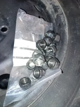 Llantas Hierro 16 Ford Smax + Tornillos