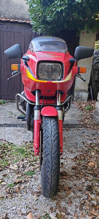 Moto Guzzi 850 Le Mans III Rossa