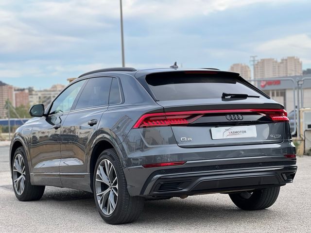 Audi Q8 50 TDI / S-line / 2022