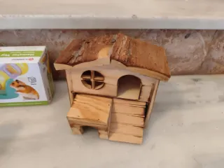 Jaula para hámster con accesorios