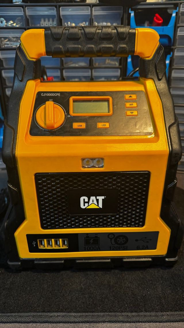 Arrancador CAT CJ1000DCPE + Sierra Parkside