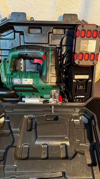 Arrancador CAT CJ1000DCPE + Sierra Parkside