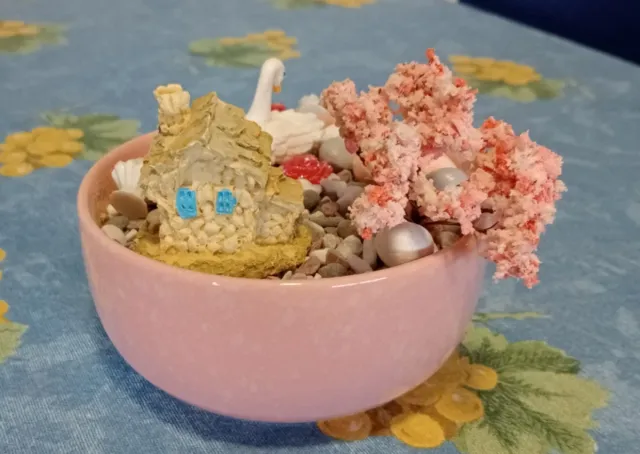 Decoración Jardín Miniatura Casita Cisne