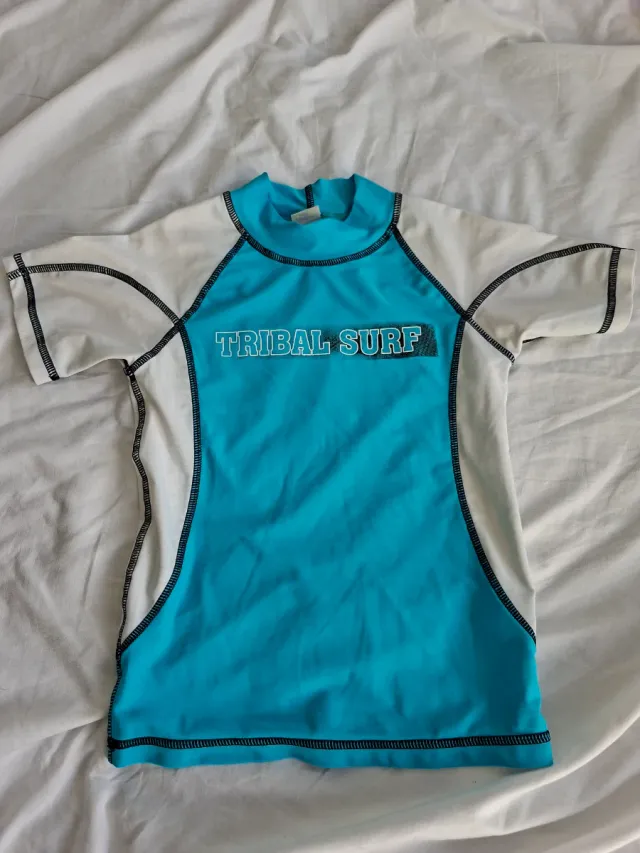 Camiseta Protección Solar Tribal Surf