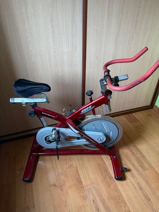 Bicicleta Estática BH Fitness