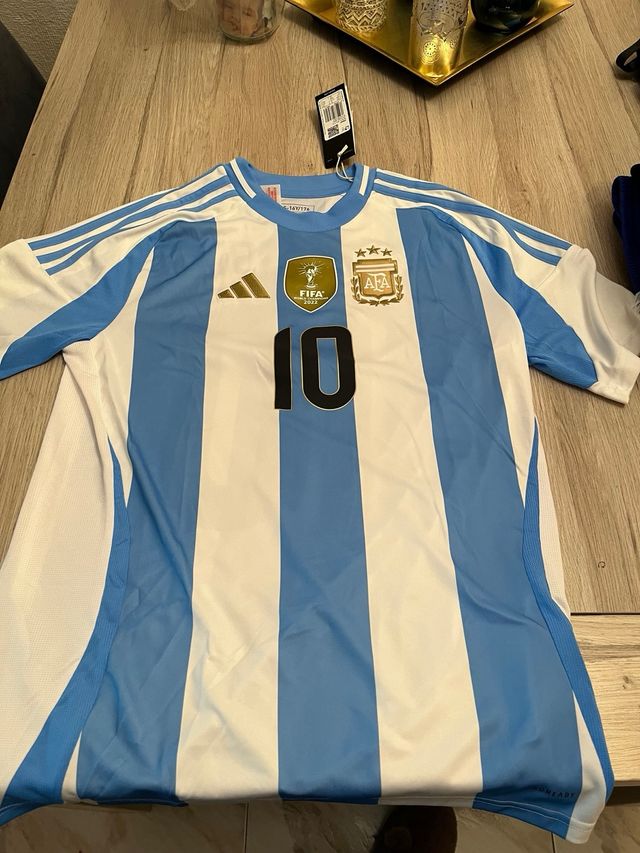 Camiseta Adidas Argentina Messi Talla 15-16 años 