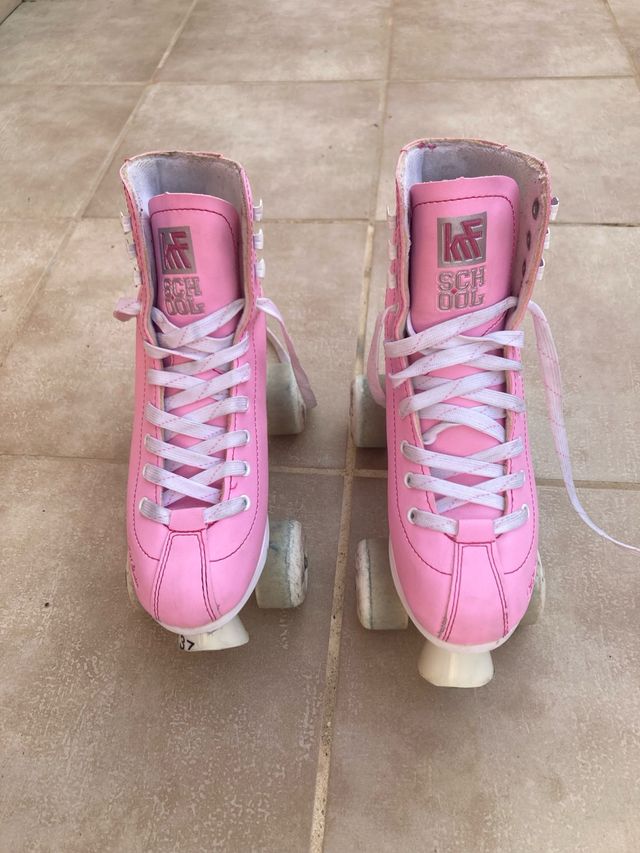 Patines 4 Ruedas KrF School Rosas
Talla 37