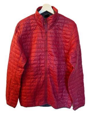 Chaqueta Adidas acolchada roja