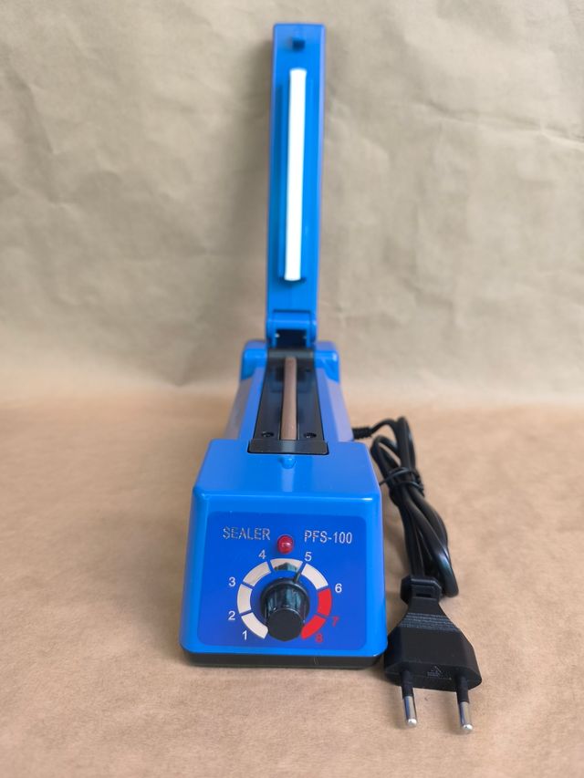 Selladora de bolsas por impulso PFS-100 (100 mm)