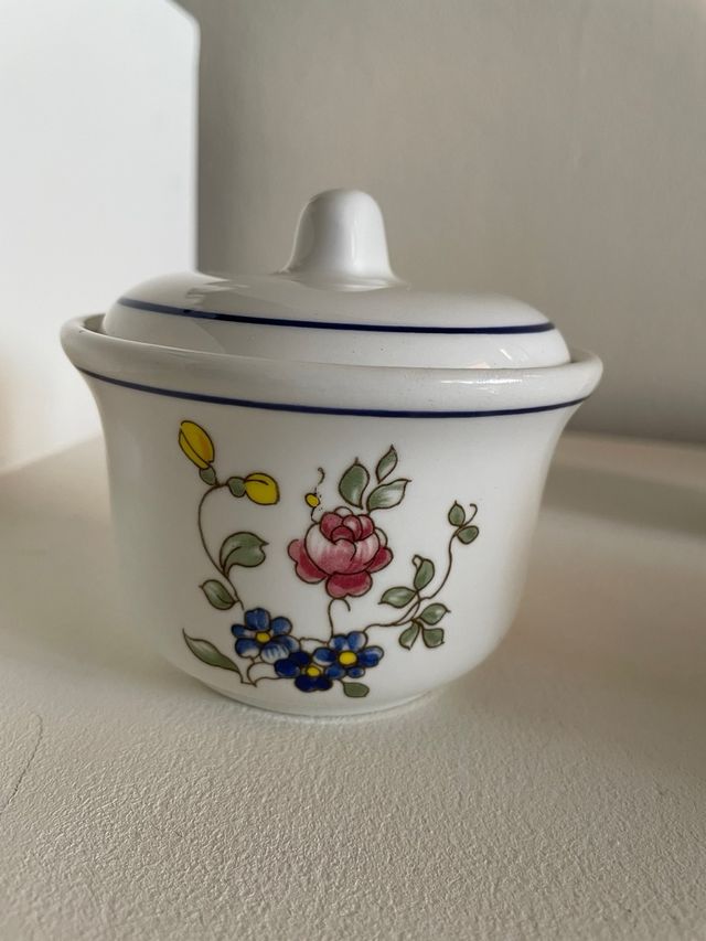 juego de café de porcelana floral