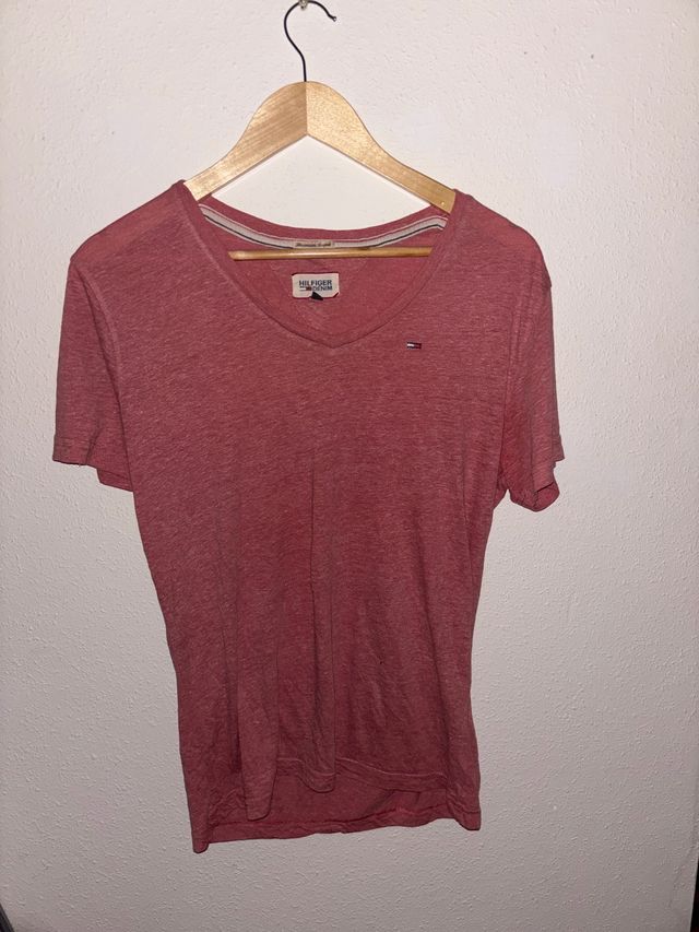 Camiseta Tommy Hilfiger Roja V-Neck