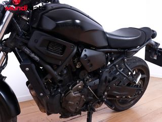 YAMAHA XSR 700