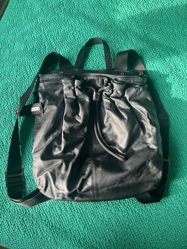 Mochila Mandarina Duck Negra