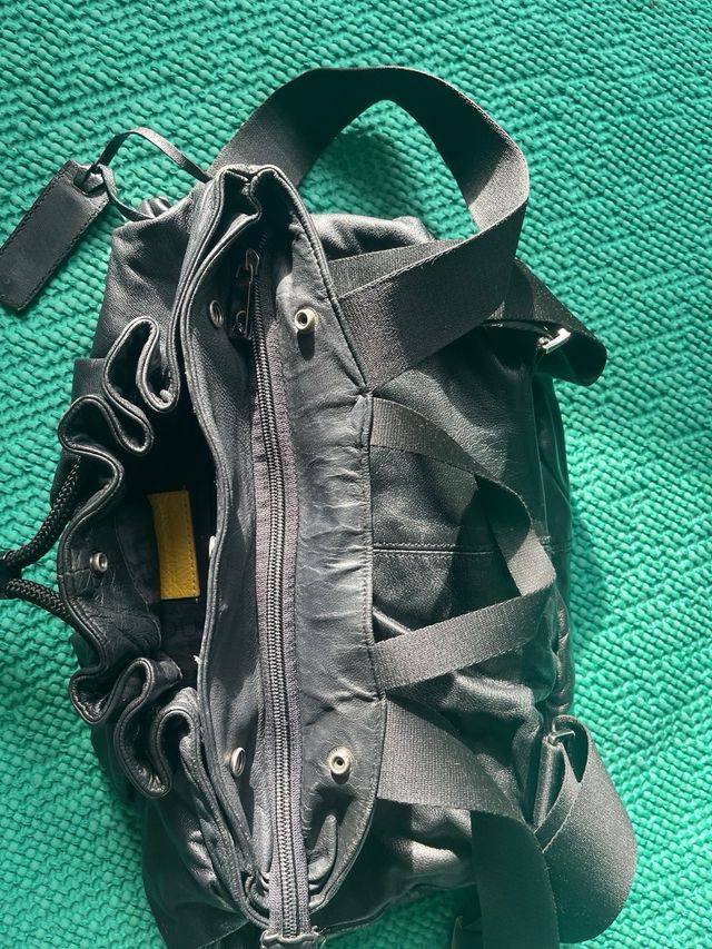 Mochila Mandarina Duck Negra