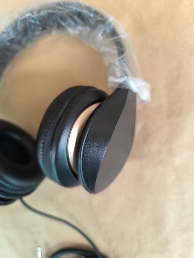 Auriculares gaming V6 con micrófono 3.5 mm — Nuevo