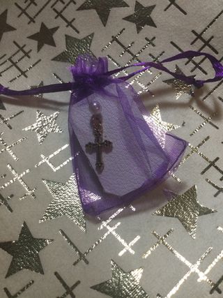 Cruz Gótico Unitario pendiente