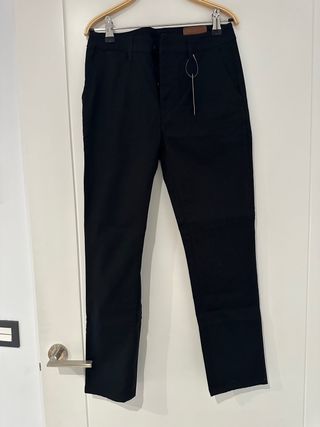 Pantalón negro