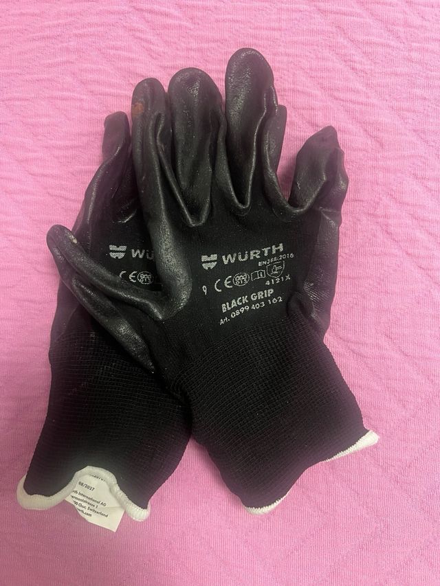 Pack Ropa Trabajo + Zapatillas de regalo