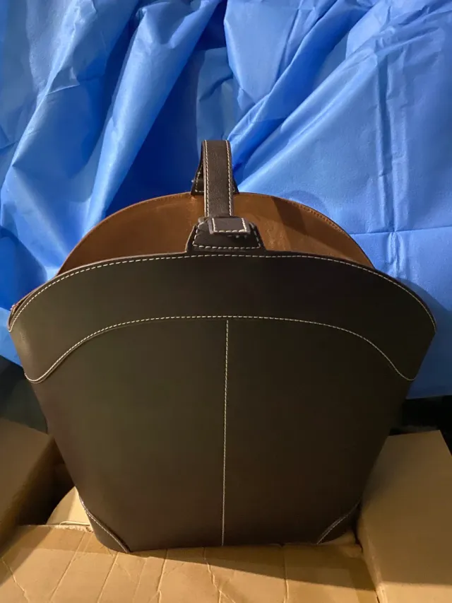 Cesta de almacenaje de cuero y ante