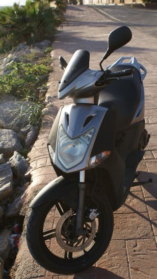 Moto Kymko Agility 125 cc