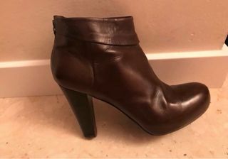 Botines piel Laura Mannini marrones