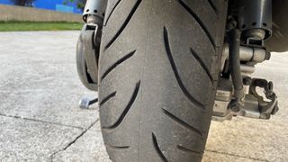 Suzuki Burgman 650 Executive Azul