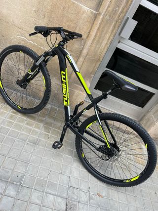 Bicicleta Whistle casi nueva
