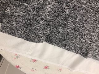 Jersey Antea Gris con Flores Bordadas