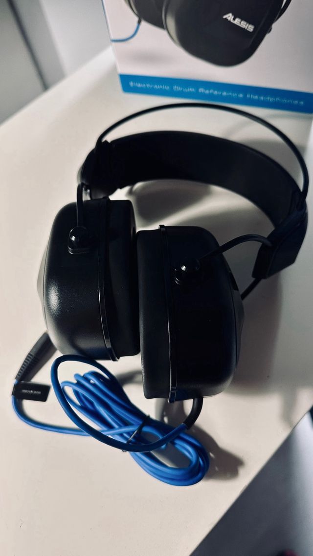 Alesis DRP100 - Auscultadores com Bateria