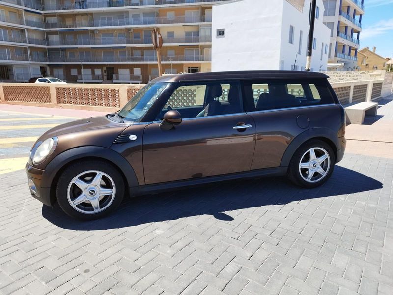 MINI Clubman 2008 - foto 1