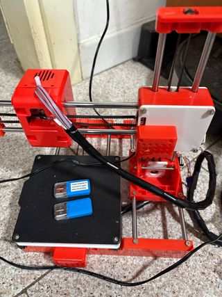 stampante 3d con suoerfice di stampa magnetica rim