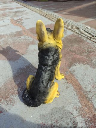 Escultura de pastor Alemán