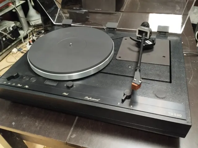 Tocadiscos Thorens TD 520 Profesional