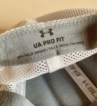 Gorra Under Armour UA Blitzing edición especial